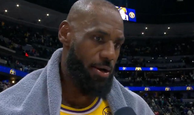 世界杯比赛在线观看平台-詹姆斯：祝贺东契奇荣膺全明星票王；今晚我的失误有点多了